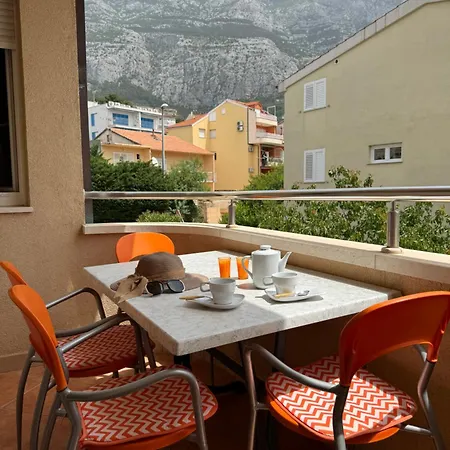 Apartment M&m Beachfront Makarska